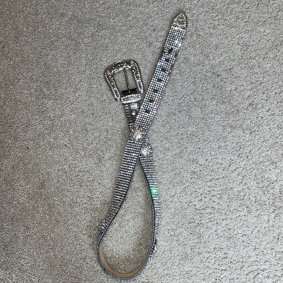 Size medium nacona bling belt - Picture 1 of 1